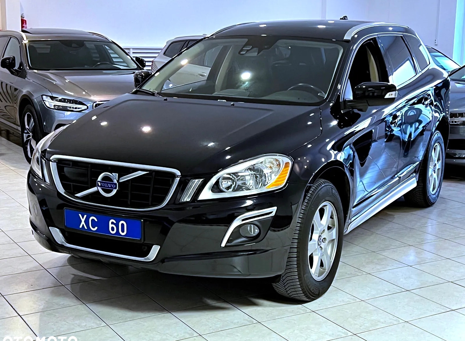 Volvo XC 60 cena 79900 przebieg: 182000, rok produkcji 2013 z Pułtusk małe 232
